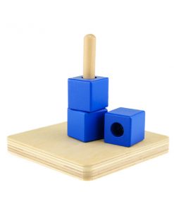 cubes bleus : exercice de concentration et de coordination