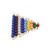 escalier de perles colorés montessori